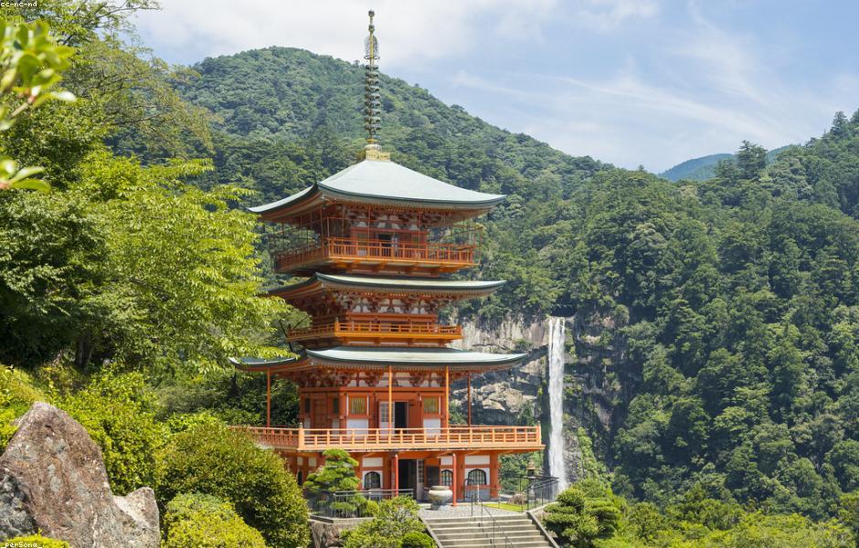 那智の滝のイメージ